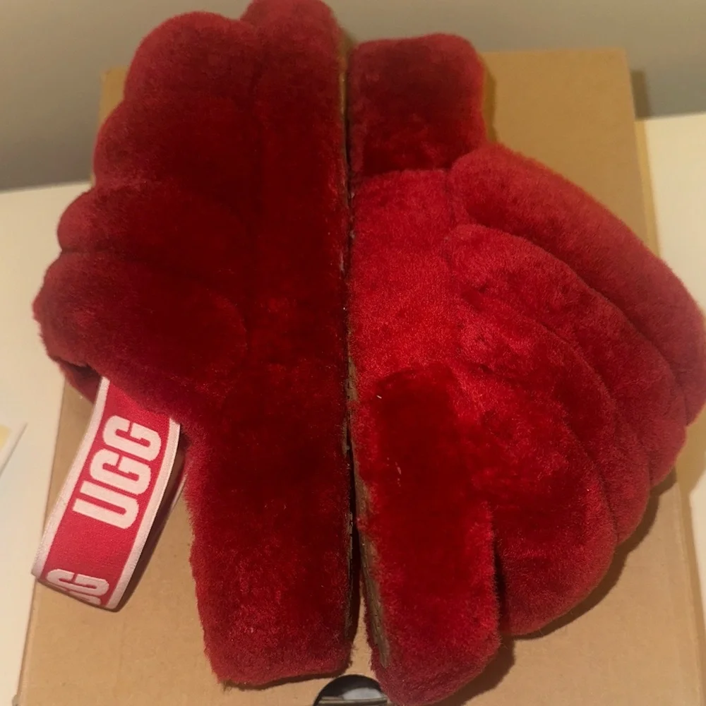 UGG Kids Red Plush Slide Sandals with Branded Heel Strap